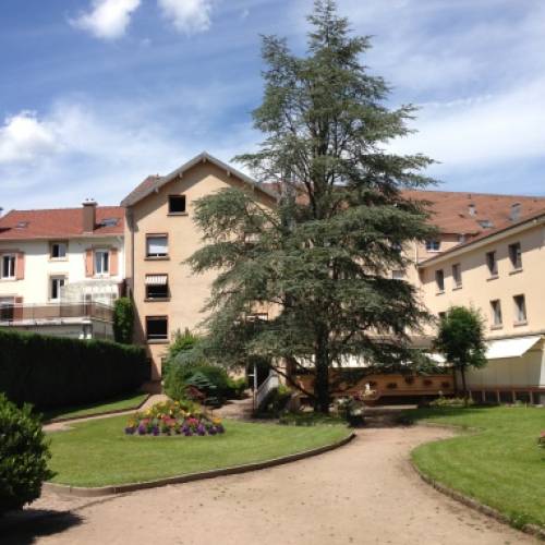 1 Conseil d'Administration composé de 9 membres bénévoles